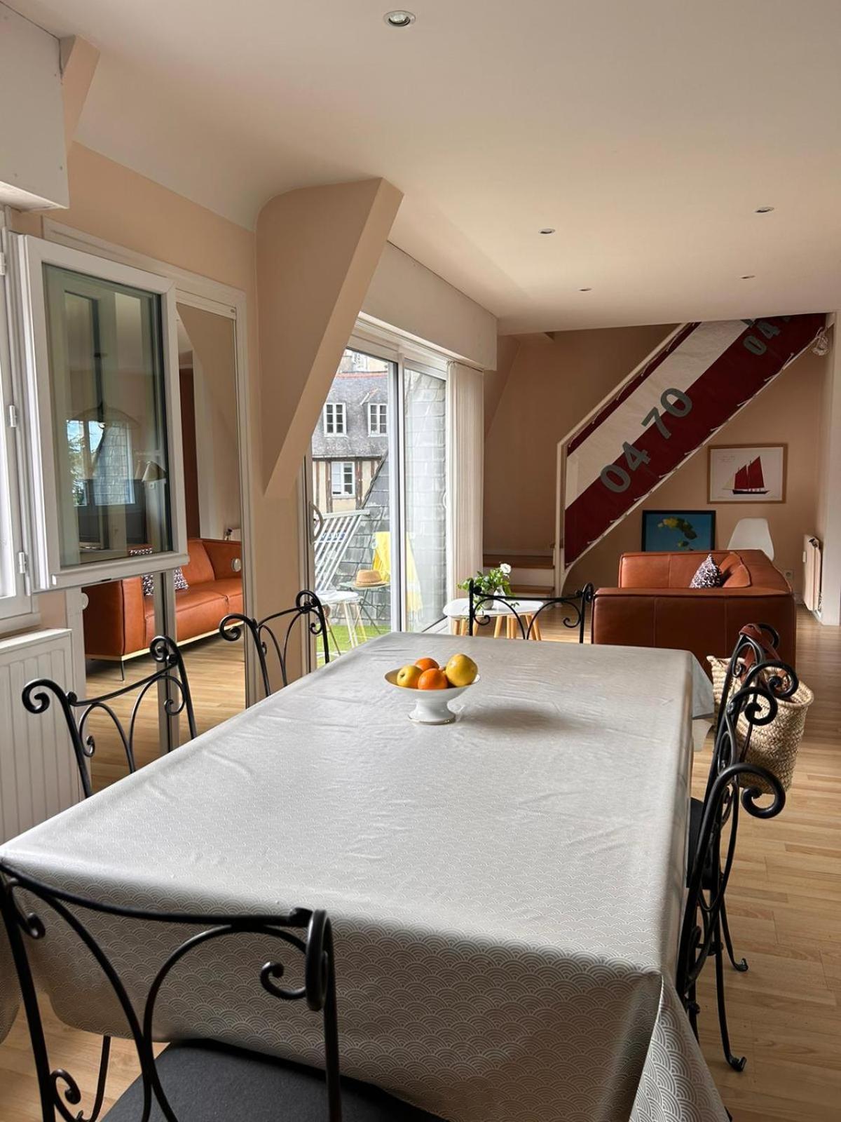 Apartment Laroche Grand Duplex Dans Le Centre Historique Avec Garage *